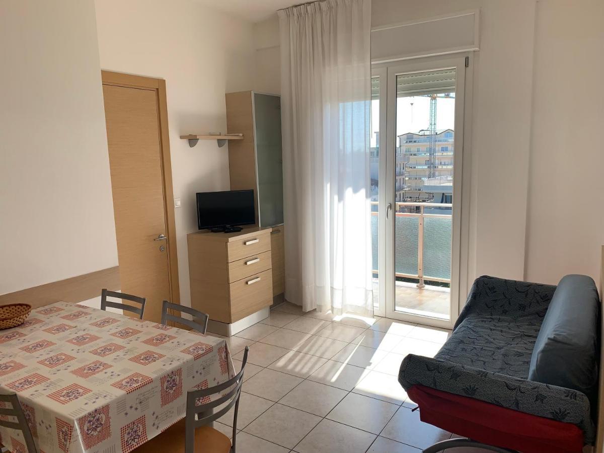 Residence Capinera Sottomarina Buitenkant foto