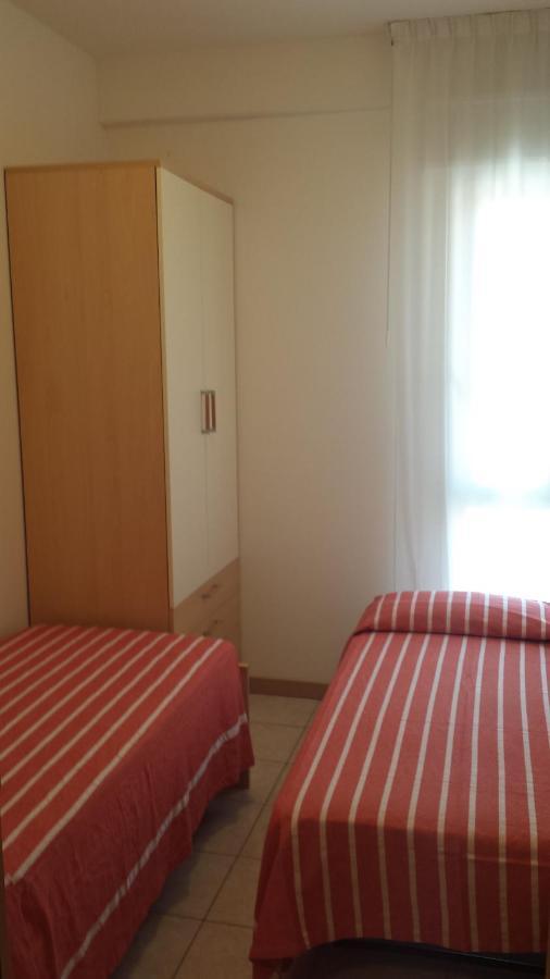 Residence Capinera Sottomarina Buitenkant foto