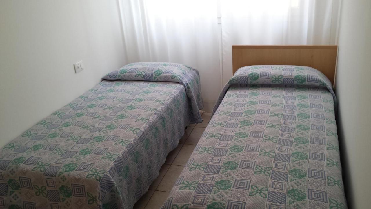 Residence Capinera Sottomarina Buitenkant foto